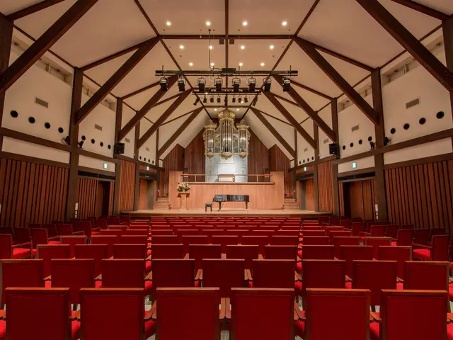 ホームページ、店舗、googleストリートビュー等の撮影を経験しております