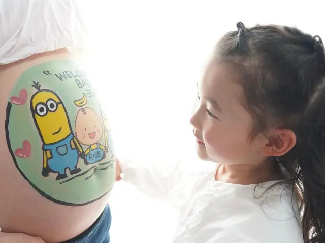 マタニティペイント歴8年!一回のペイント撮影料金です!一生の思い出のお手伝いを