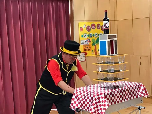 【楽しい太っちょピエロ】マジック、バルーン、ジャグリンク等々で楽しませます♪