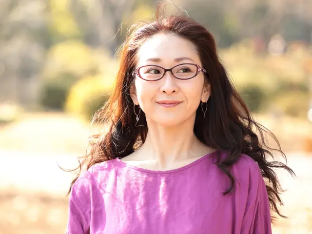 佐村河内すーたろうというものです。37歳、男です。1〜4時間で6万円。