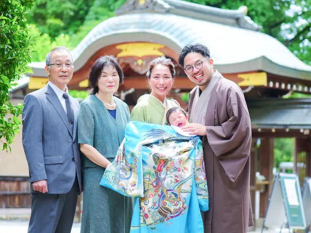 月間3組限定☆お宮参り撮影☆パパカメラマンが楽しい家族の時間をご提供!