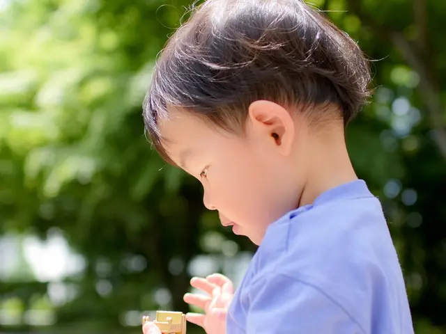 写真館のような撮影ではなく、日常の延長が素敵に映る様な味わいある一枚を撮影します