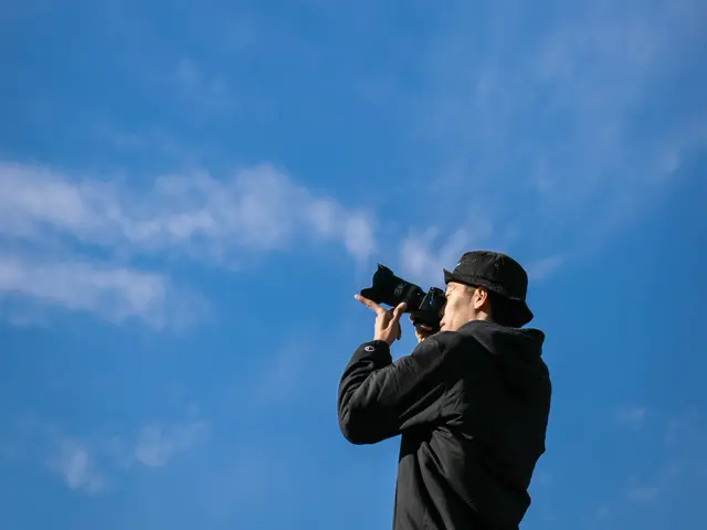 【全データ渡し】プロフィール撮影!ローケーション撮影で自然な表情を撮影します!!