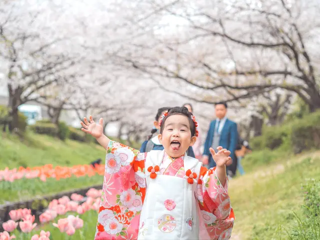 一度きりの楽しい七五三に^_^和傘・紙風船などをご用意。季節感も取り入れながら♪