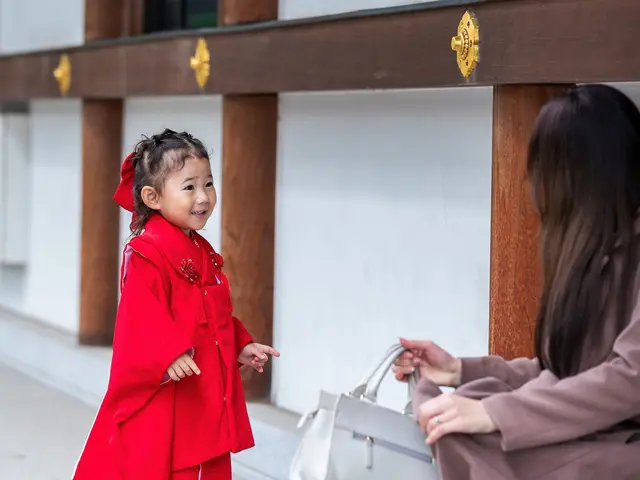 【フォトマスター文部科学省後援】72時間以内に色相.彩度.明度.調整納品致します