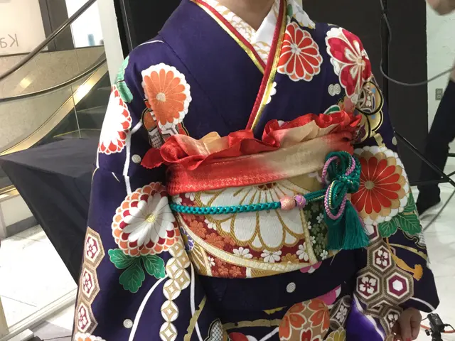 <着付け歴25年>早朝でも伺います!手早く苦しくない着付けに務めております。