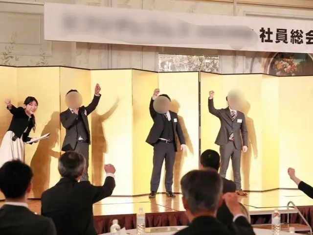 口コミ50件以上!元ラジオパーソナリティ!結婚式2次会、企業イベント半年先も◎
