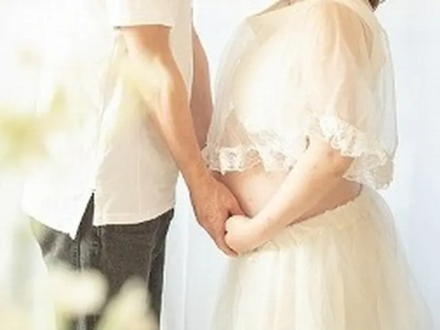 マタニティ二度とない大切な時:女性プロカメラマンが自然体でクオリティの高い撮影♪