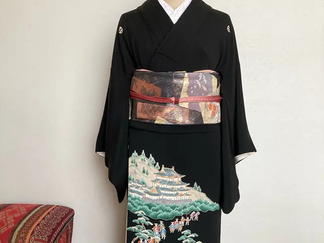 木更津・君津地域密着出張着付け       車イス着付けも同額にて