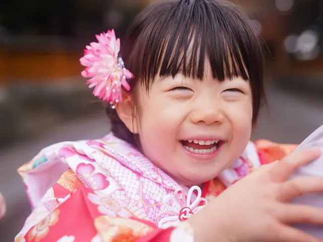 ナチュラルな笑顔を引き出すプロフォトグラファーが撮影致します。全データ渡し。
