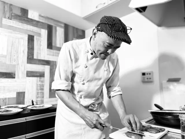 〈あなただけのコースメニュー〉を作る篠原シェフが訪問【年中無休・24時間営業】