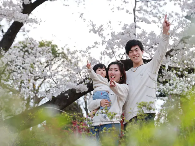 柔らかな光に包まれた自然な表情を、丁寧に一枚に。人生の節目を、美しく記録する