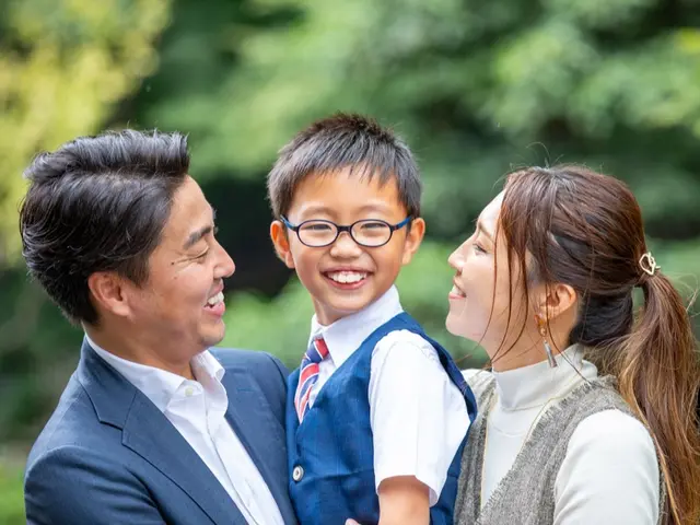 七五三撮影 かわいいお子様を全力で撮影いたします カード払いOK 和傘紙風船無料