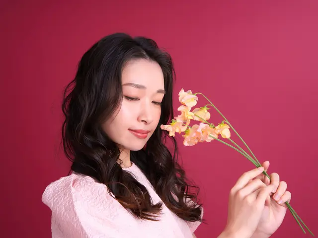 【大阪のスタジオ / ロケ撮影】プロフィール写真など魅力的な写真をお撮りします