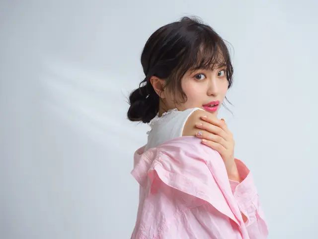 【大阪のスタジオ / ロケ撮影】プロフィール写真など魅力的な写真をお撮りします