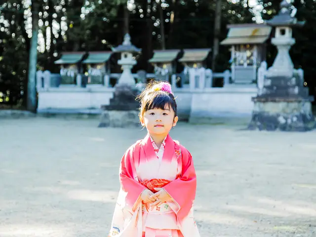 七五三ロケーション撮影 お参りにご同行してご家族の大切な記念日を丁寧に撮影します