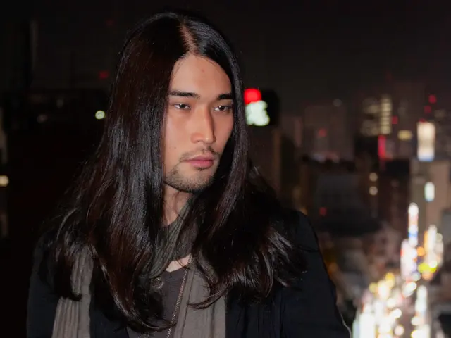 光の演出でお客さまの魅力が伝わる自然体で印象深い写真を撮影いたします