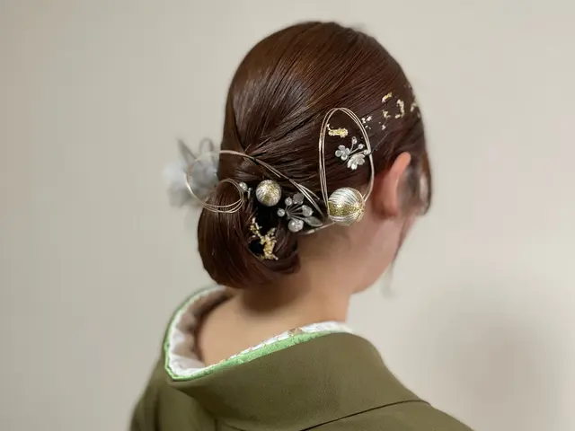 あなたの今日のお出掛けにピッタリのヘアセット、メイクをご提案し施術させて頂きます