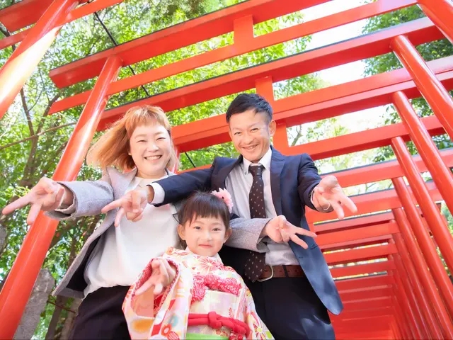 大手スタジオ経験でお子様の笑顔を引き出すお手伝い・撮影時和傘あり全てレタッチ納品