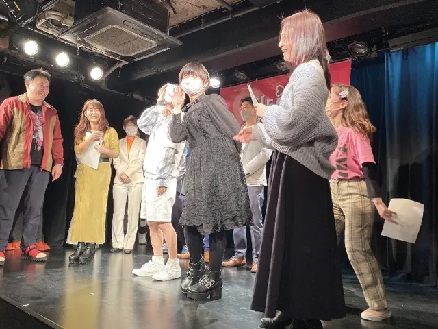 【楽しい雰囲気のイベント司会者】お笑い芸人のキャリアをいかして盛り上げます!