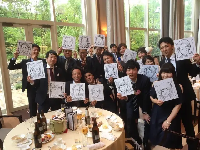 【年中無休】ショッピングモールやイベントで活躍中の似顔絵師集団です!