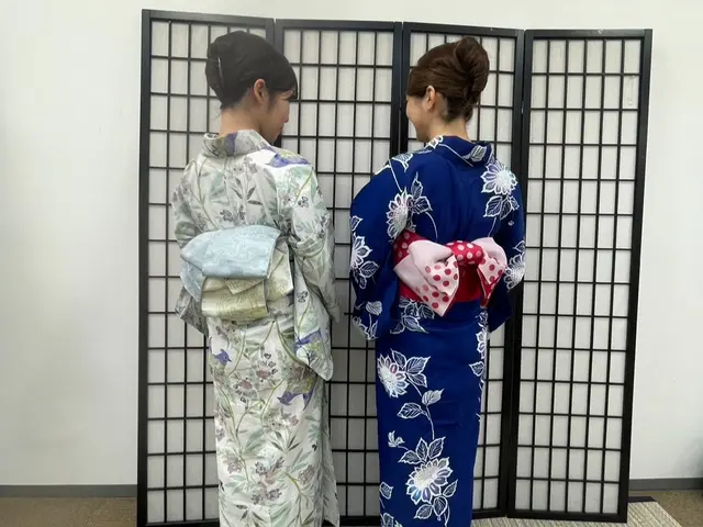 年間対応件数100件以上対応。プロのベテラン女性着付師がお伺いします。