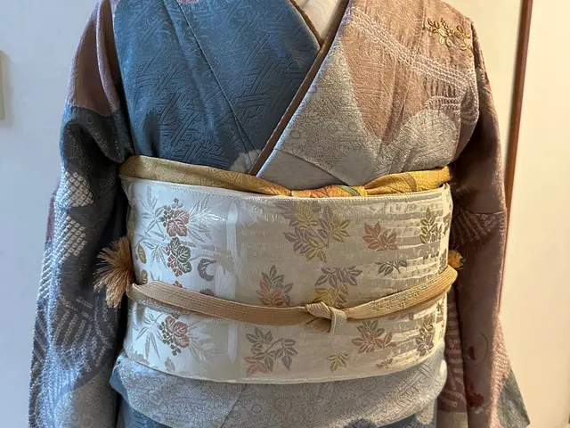 【一級着付け技能士】素早い返信を心がけています。ヘアセットもご相談ください。