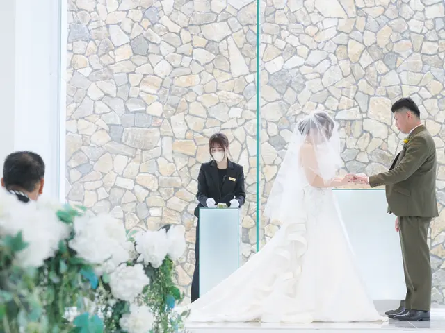 結婚式当日撮影♢前撮り撮影♢仕上がり保証付き♢