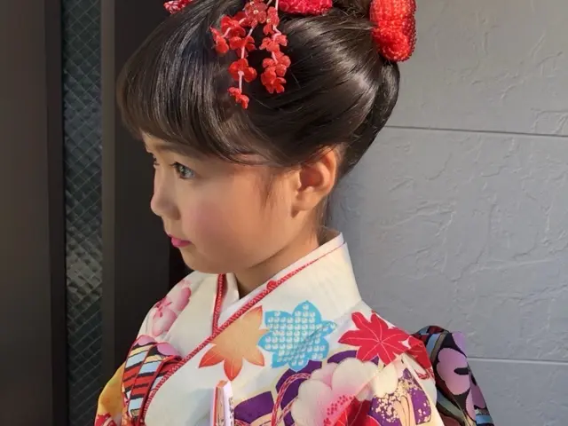 七五三.お宮参り.婚礼承り中《美容歴25年》一級着付け技能士♢ヘアー料金込み