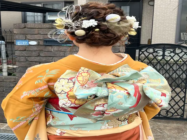 元着物モデルの着付け師、20年経験のプロフェッショナル!七五三受付中ヘアセット可