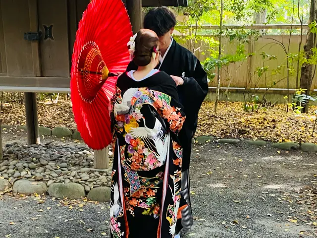 【出張着付けヘアメイク専門美容】着付けとヘアセット込みの金額です。