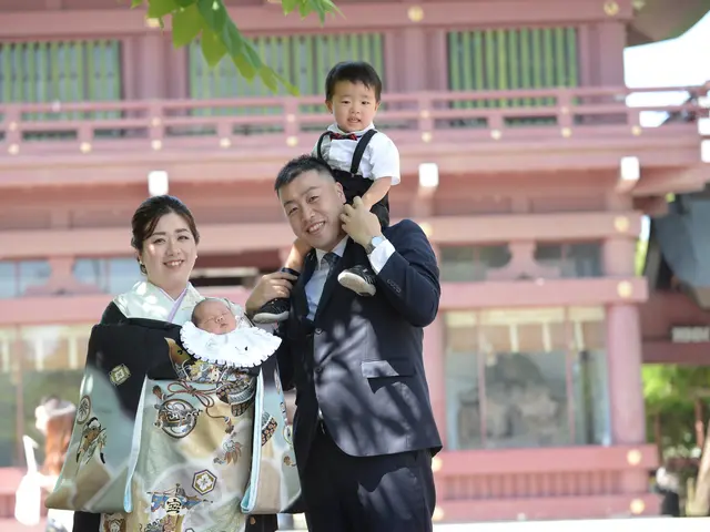 【お宮参り神社ロケーション撮影】撮影データ付き、掛け衣装無料レンタル付き!