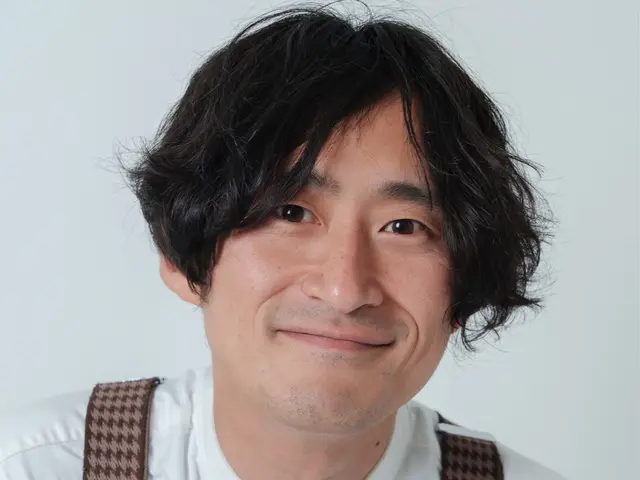 【関西】SNS・プロフィール写真・宣材|まち歩き・スタジオポートレート撮影
