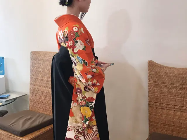着崩れせず楽な着付け☆駐車場当社負担★ポイントメイク付☆着付のみは8000円です