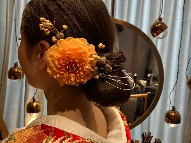 ♢現役ブライダル美容師♢免許有◎ヘアセット+メイク◎ドレス着付けも受け賜ります!