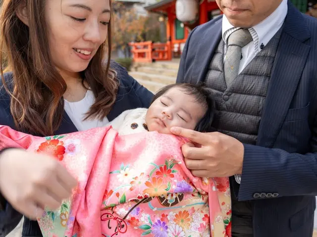 ご家族がお子様に暖かく寄り添う自然な雰囲気を心を込めて撮影いたします♪