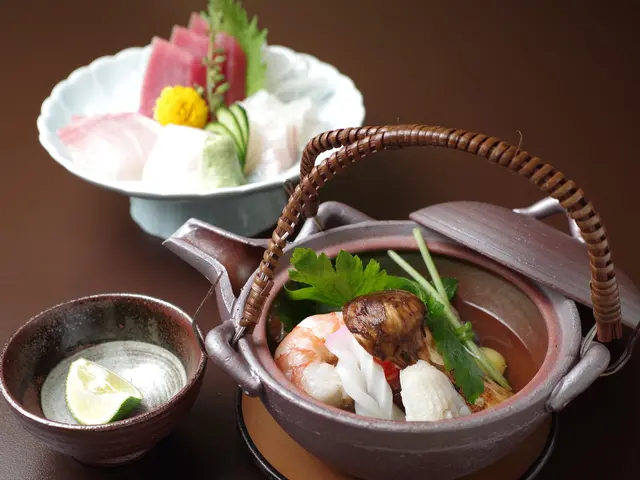 料理・店舗などを1時間以内で撮影、カット数に制限なし。お急ぎなら翌日納品可