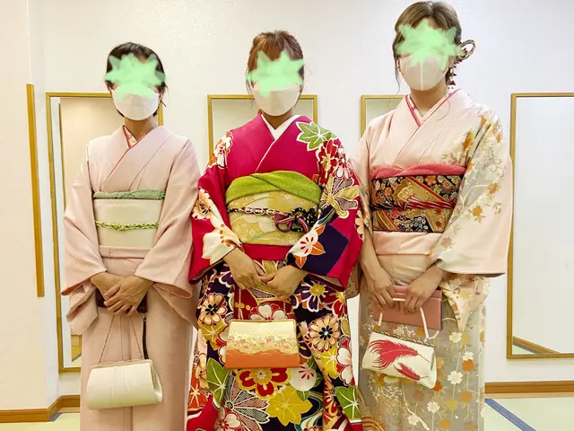神戸の着付け講師◆美容師免許有◆苦しくない着崩れない着付けヘア有無選択◆早朝対応