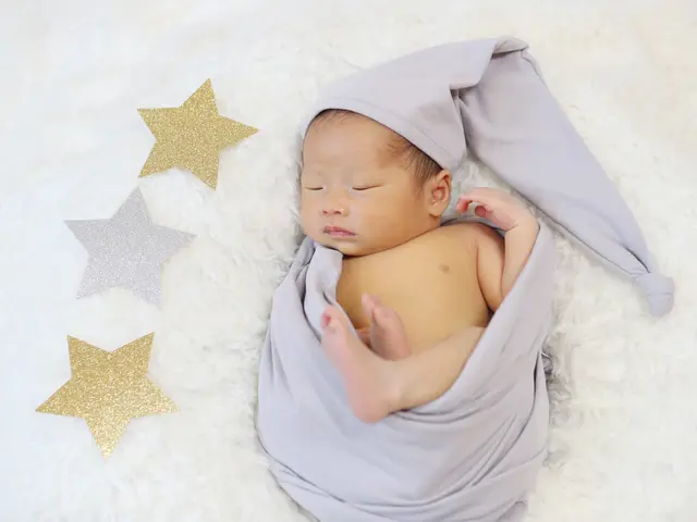 赤ちゃんの成長は早いです。「生まれたて」をお写真に…。