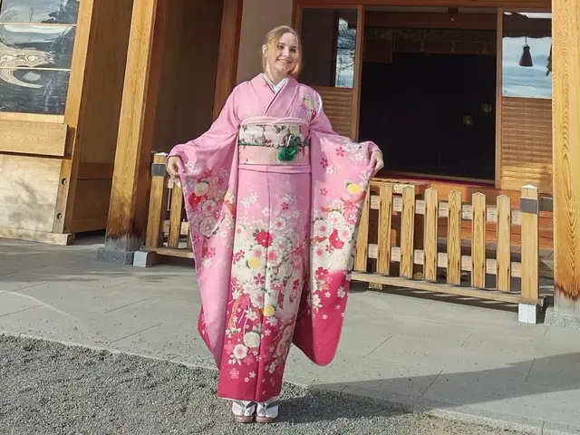 《出張着付け万葉》着付けのみです!七五三、結婚式等、ご予約はお早めに(*^^*)