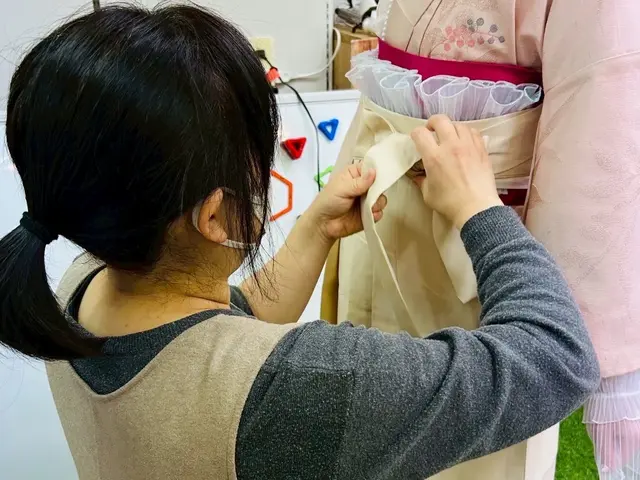 【着付け師 兼 和裁士】11月16日以降のご予約受付中!着物のお直しもできます!