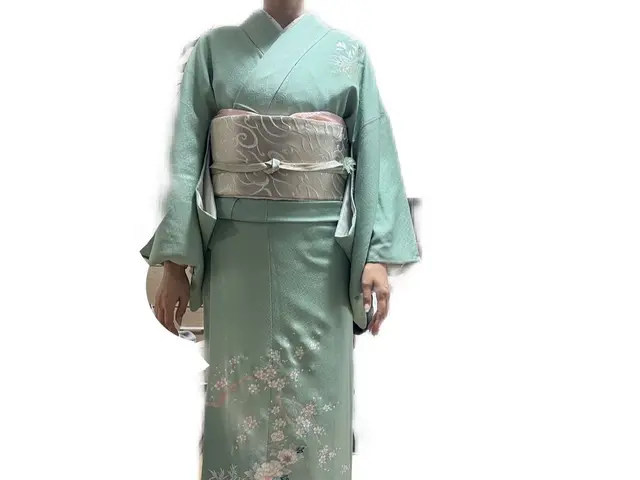 【着付け歴28年】柔軟な対応可能!経験豊富なスタッフがサポート!早朝料金なし!