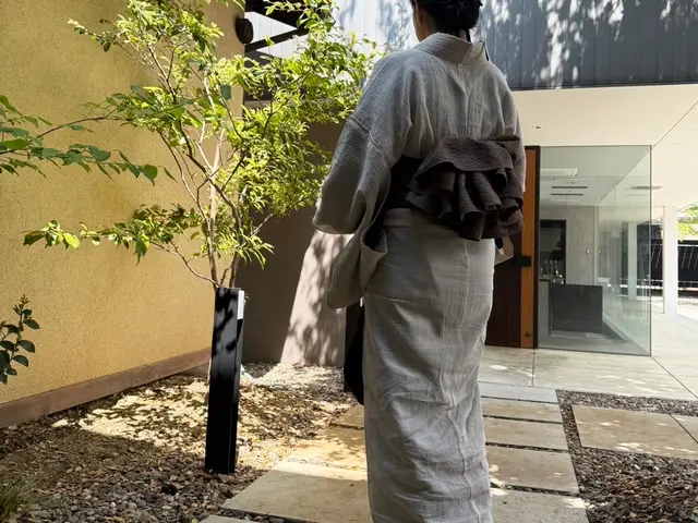 【トレンドを取り入れたコーディネート提案】着崩れ知らずの着付けサービス