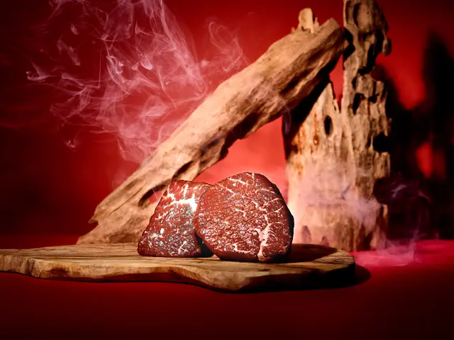 【料理専門カメラマン】海外の様なドラマチックで洗練された写真をお届けいたします。