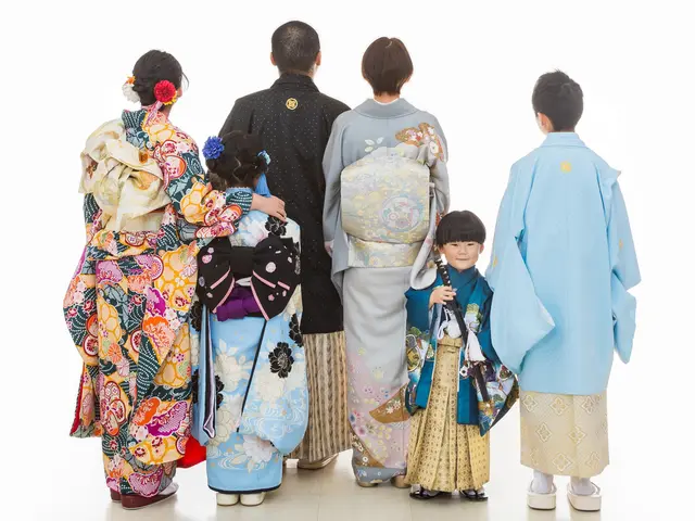 【着付け&ヘアーメイク】【朝6時から対応可能】・七五三、お宮まいり、成人式前撮り