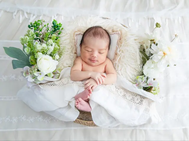 出張ニューボーンフォト!ご自宅でスタジオのような撮影を♪心を込めて撮影いたします