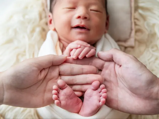 出張ニューボーンフォト!ご自宅でスタジオのような撮影を♪心を込めて撮影いたします