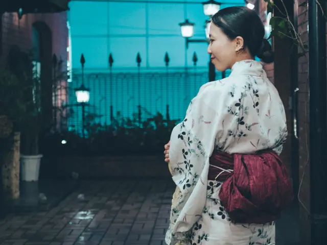 自然光を活かしたプロフィール写真で魅力を最大限に引き出します
