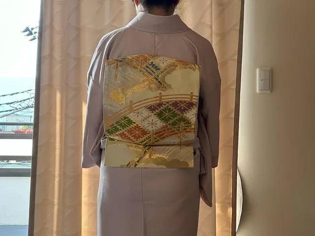 早朝対応可能!お出かけ前の迅速・丁寧な出張着付けサービス