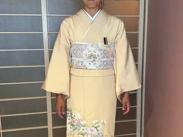 早朝対応可能!お出かけ前の迅速・丁寧な出張着付けサービス